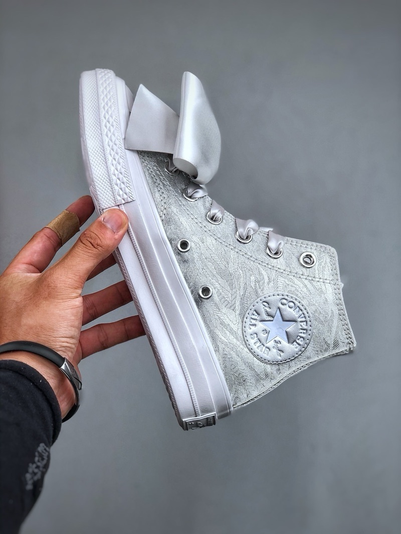 🌟Limited Edition: Converse 1970s