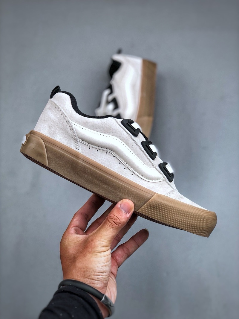 Vans Knu Skool DR White Suede