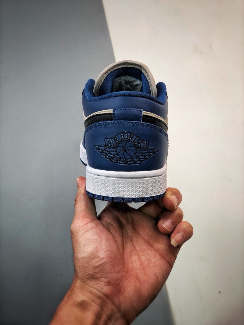 Nike Jordan 1 Low
