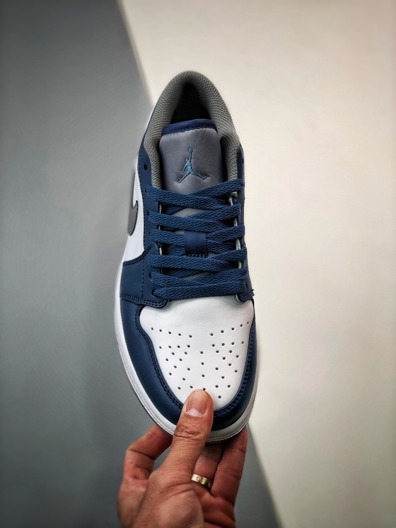 Nike Jordan 1 Low