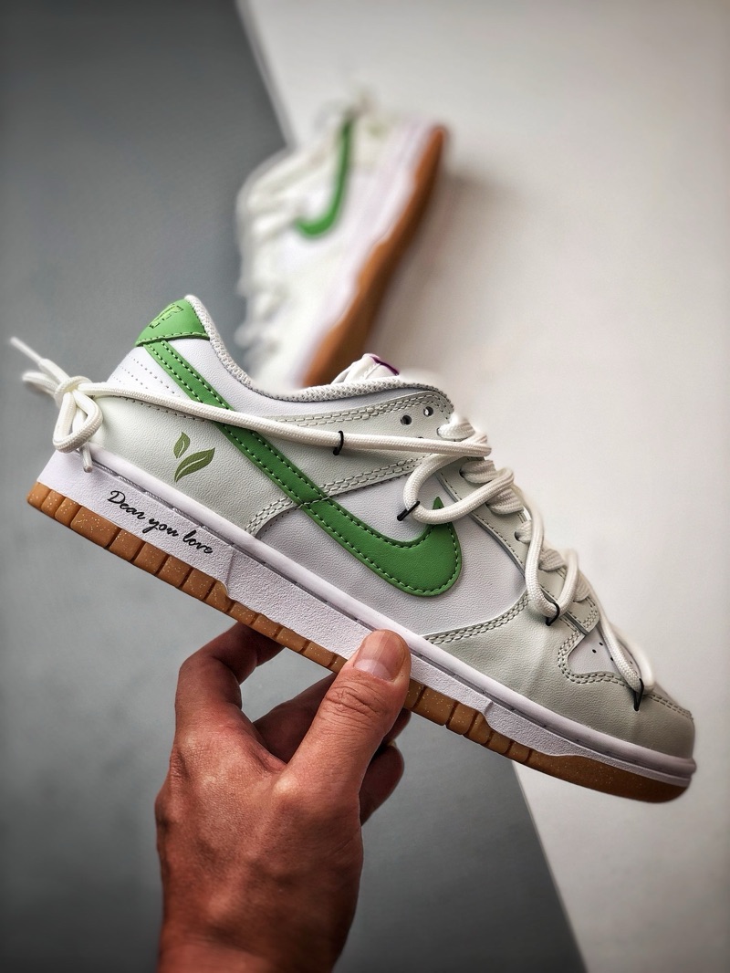 Nike Dunk Low