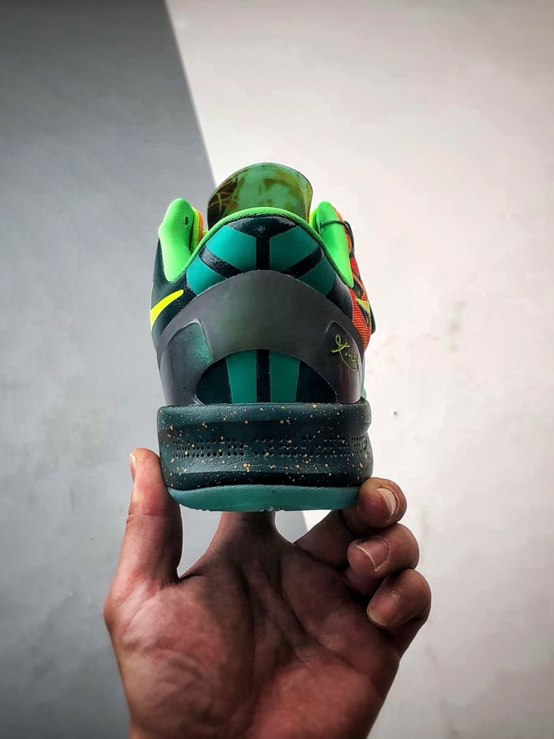 Nike Kobe 8 “What The Night”