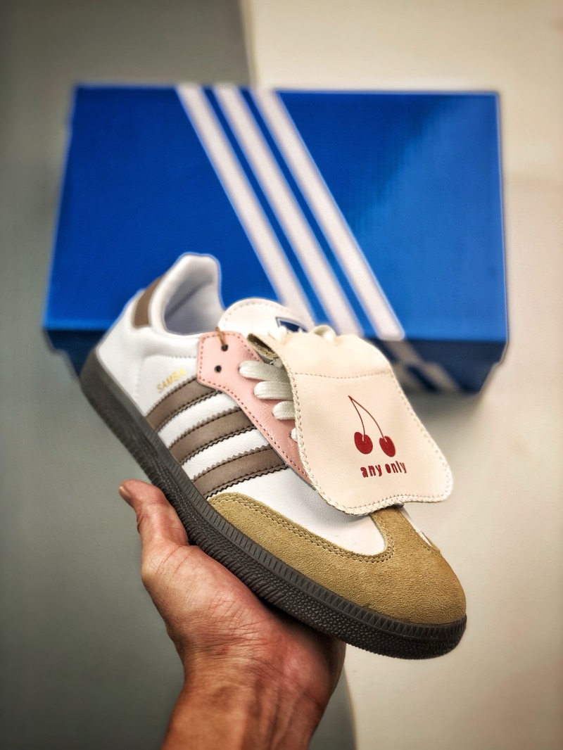 Adidas Samba OG  Cherry