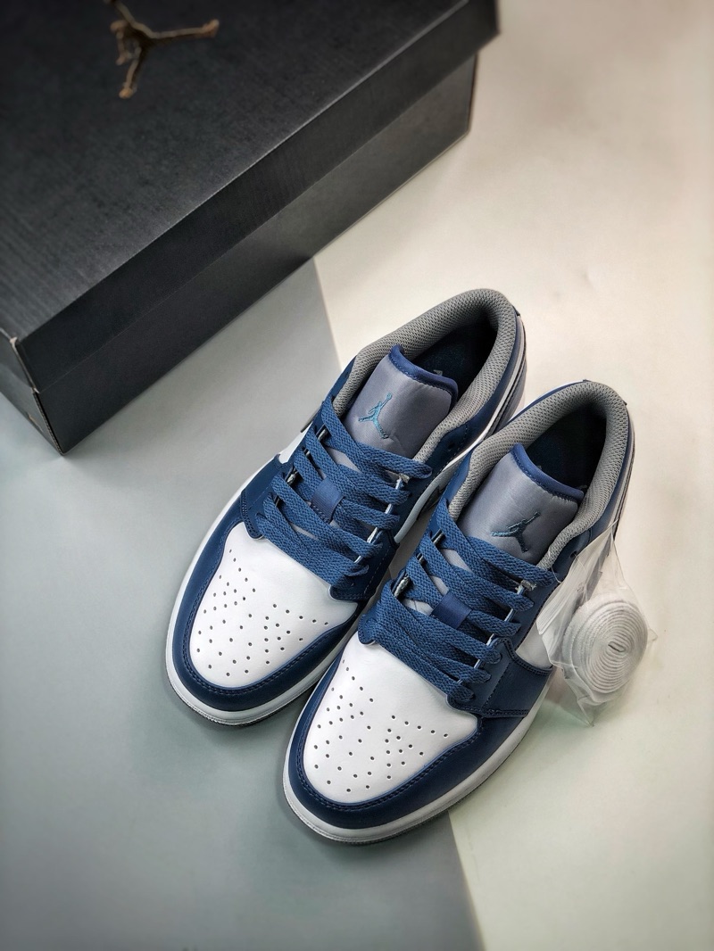 Nike Jordan 1 Low