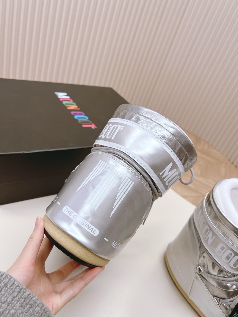 Moon Boot Low “Silver”